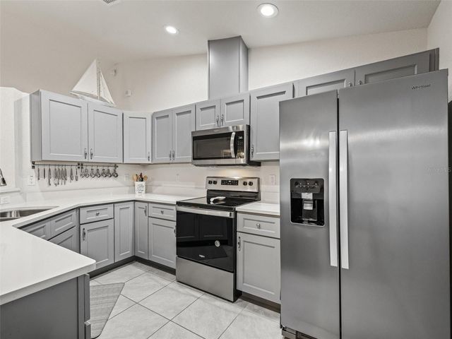 9364 SE 164TH PLACE, Summerfield, FL 34491