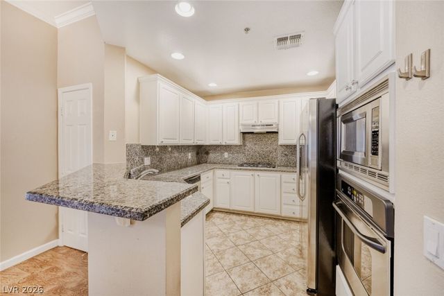 43 East Agate Avenue 306, Las Vegas, NV 89123