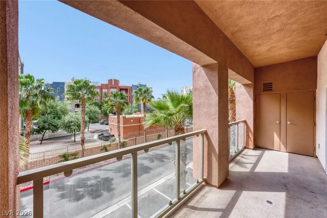 43 East Agate Avenue 306, Las Vegas, NV 89123