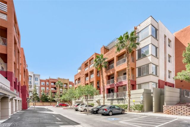 43 East Agate Avenue 306, Las Vegas, NV 89123