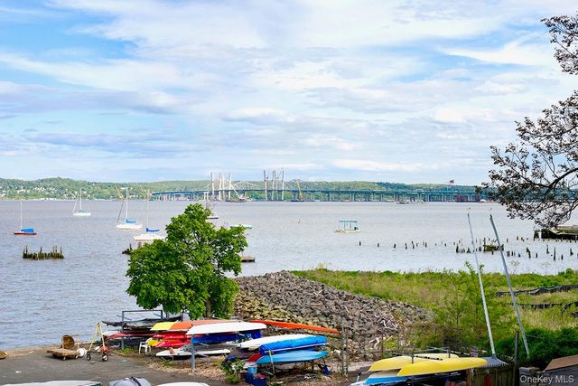 17 1st Avenue, Nyack, NY 10960