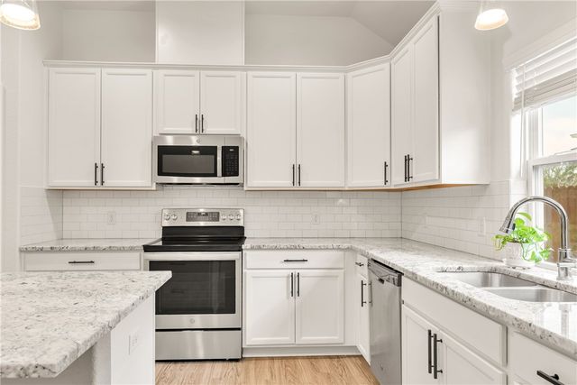 1907 Cambria Drive, Bryan, TX 77807