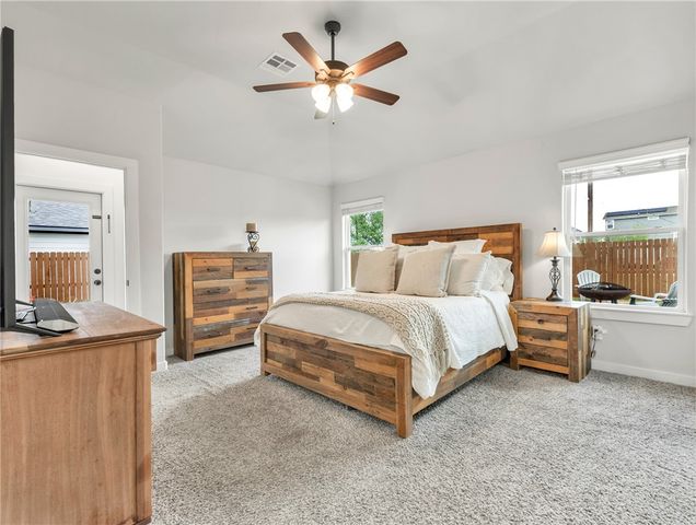 1907 Cambria Drive, Bryan, TX 77807