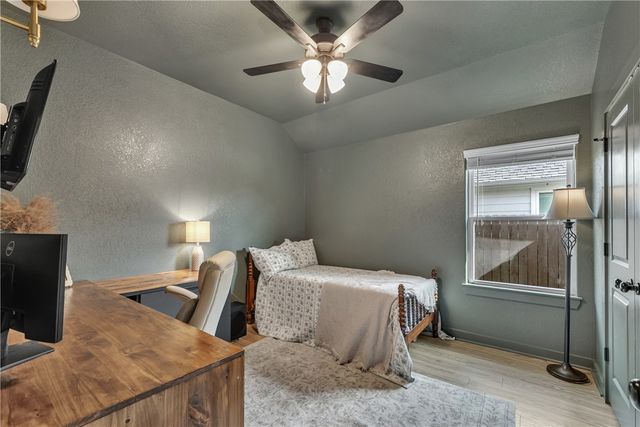 1907 Cambria Drive, Bryan, TX 77807