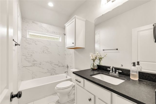 1907 Cambria Drive, Bryan, TX 77807