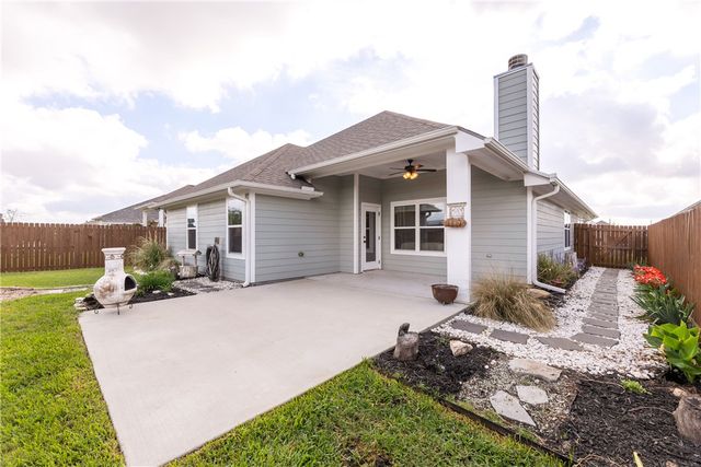 1907 Cambria Drive, Bryan, TX 77807