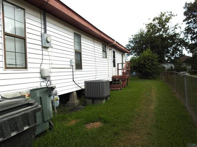 824 Elder St, Houma, LA 70360