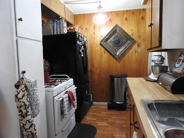 824 Elder St, Houma, LA 70360