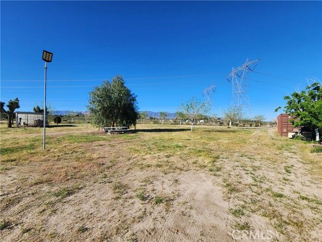 11391 Johnson, Phelan, CA 92371