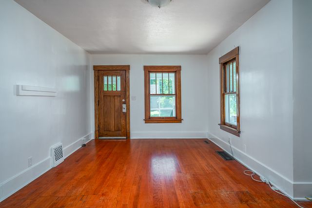 2422 Western Avenue, Davenport, IA 52803