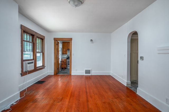 2422 Western Avenue, Davenport, IA 52803