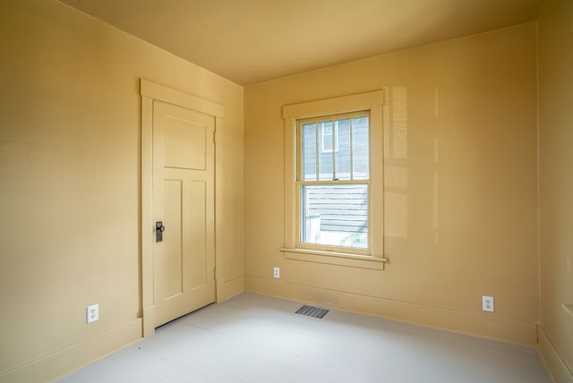 2422 Western Avenue, Davenport, IA 52803