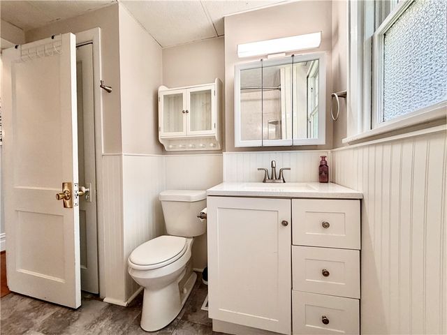 3735 Hiawatha St, Brighton Heights, PA 15212