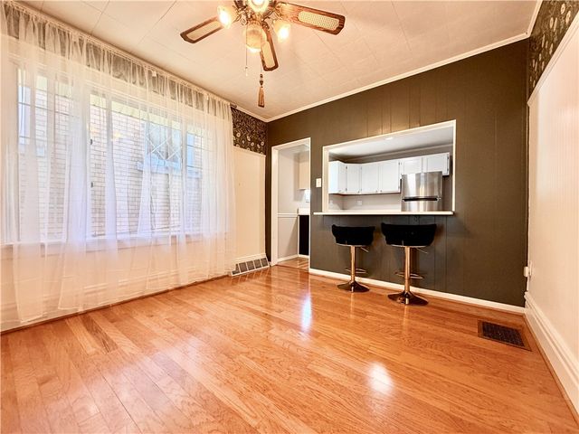 3735 Hiawatha St, Brighton Heights, PA 15212