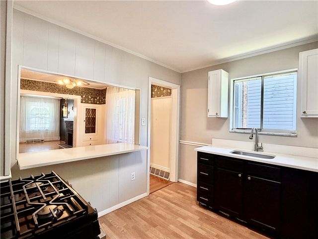 3735 Hiawatha St, Brighton Heights, PA 15212