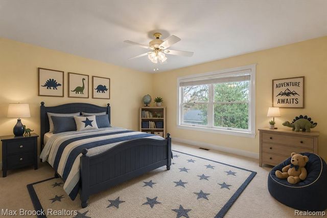 363 Sycamore Court, Bloomfield Hills, MI 48302