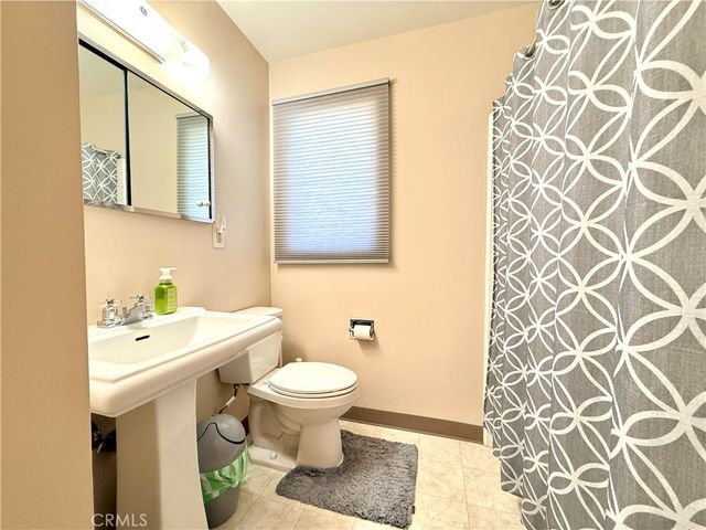 243 E Harrison Avenue, Pomona, CA 91767
