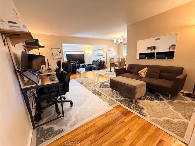 243 E Harrison Avenue, Pomona, CA 91767