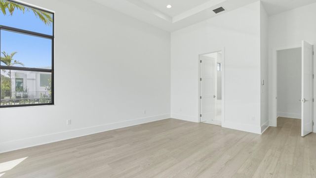 13278 Artisan Circle, Palm Beach Gardens, FL 33418