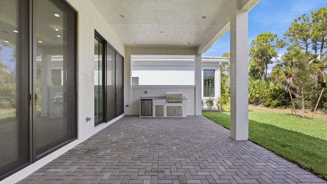 13278 Artisan Circle, Palm Beach Gardens, FL 33418