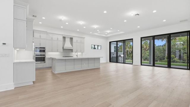13278 Artisan Circle, Palm Beach Gardens, FL 33418