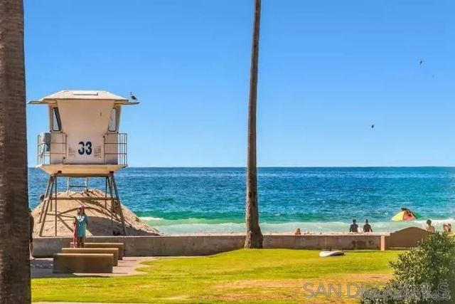 8373 El Paseo Grande, La Jolla, CA 92037