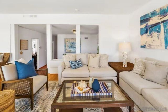 8373 El Paseo Grande, La Jolla, CA 92037