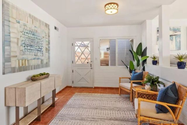 8373 El Paseo Grande, La Jolla, CA 92037