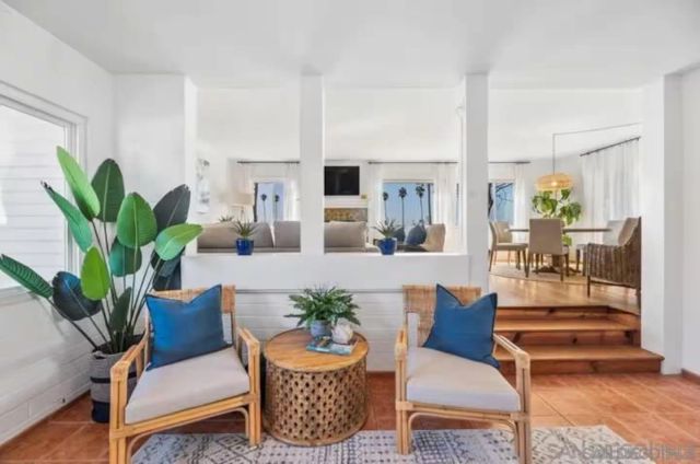 8373 El Paseo Grande, La Jolla, CA 92037