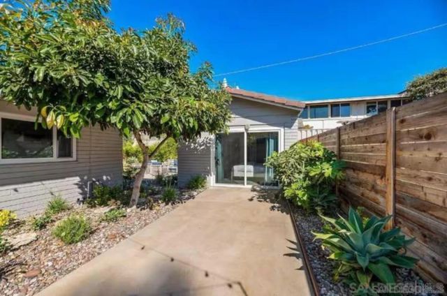8373 El Paseo Grande, La Jolla, CA 92037