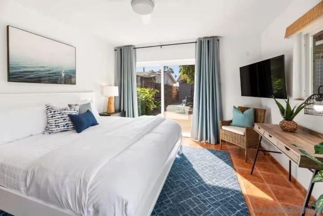 8373 El Paseo Grande, La Jolla, CA 92037