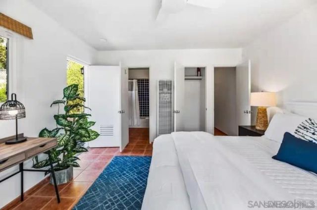 8373 El Paseo Grande, La Jolla, CA 92037