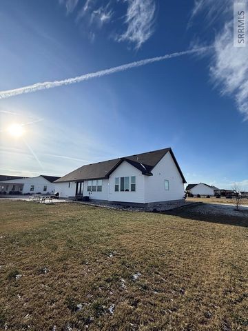 76 N 4161 E, Rigby, ID 83442