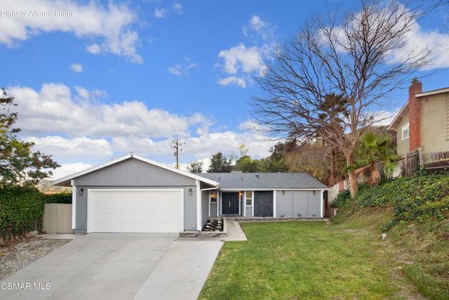 20 Robbins Court, Simi Valley, CA 93065