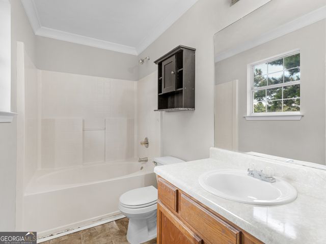 360 Regal Road, Jackson, GA 30233