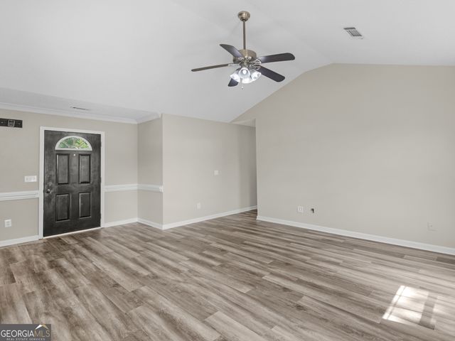 360 Regal Road, Jackson, GA 30233