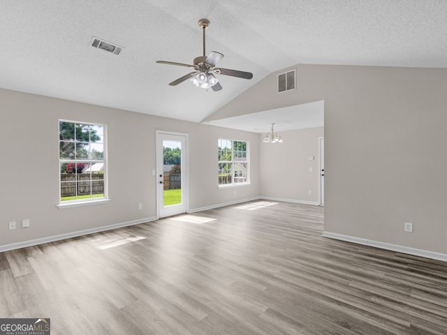 360 Regal Road, Jackson, GA 30233