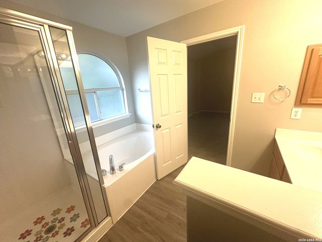 517 ZAPATA CIR, New Braunfels, TX 78130