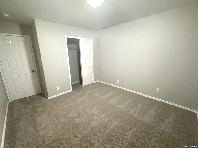 517 ZAPATA CIR, New Braunfels, TX 78130