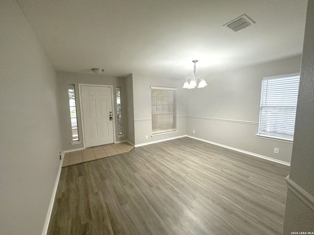 517 ZAPATA CIR, New Braunfels, TX 78130