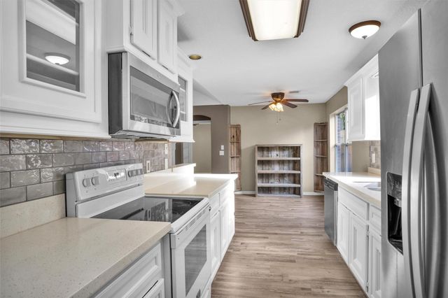 13068 Hydra Court, Willis, TX 77318