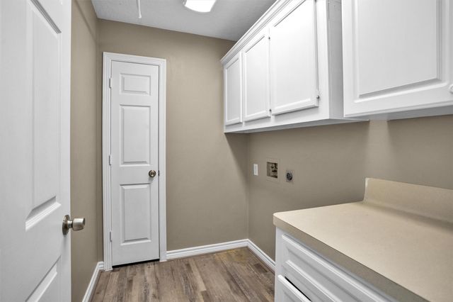 13068 Hydra Court, Willis, TX 77318