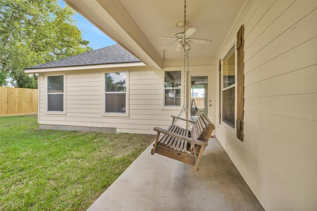 13068 Hydra Court, Willis, TX 77318