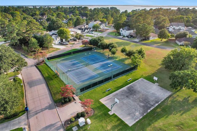 13068 Hydra Court, Willis, TX 77318