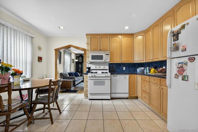23 S Elm Street, Hicksville, NY 11801