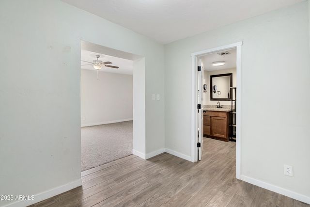 27602 N DENVER HILL Drive, Wittmann, AZ 85361