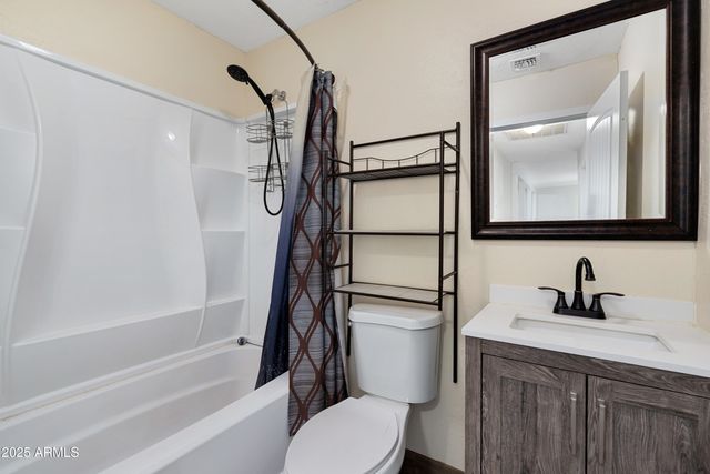 27602 N DENVER HILL Drive, Wittmann, AZ 85361