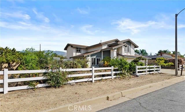 327 Fargo, San Dimas, CA 91773