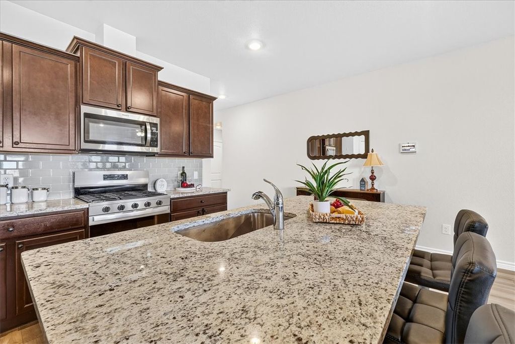 1118 Thames Chase Dr, Corpus Christi, TX 78415 — photo 4