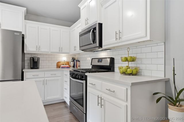 7505 S Walnut Avenue, Broken Arrow, OK 74011